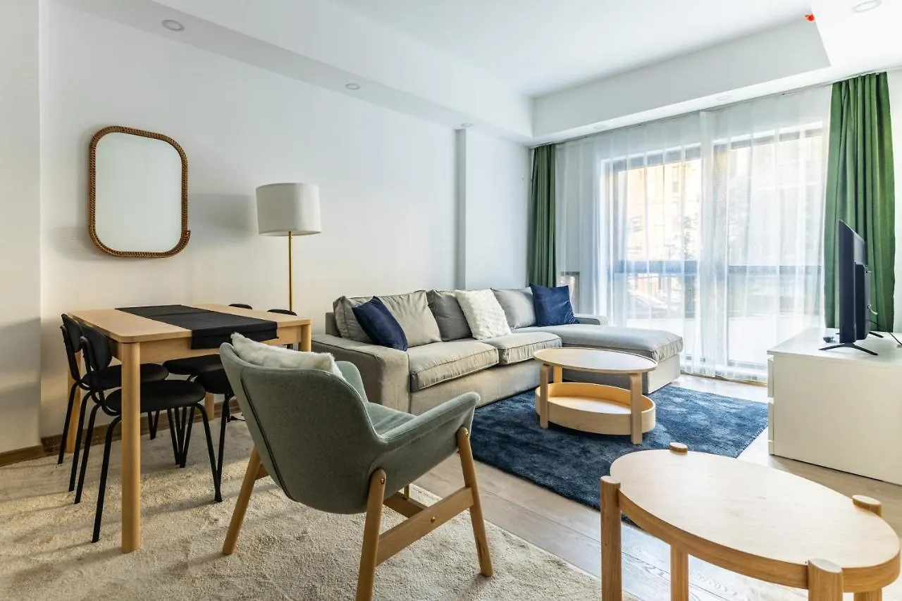 Stunning Istanbul Retreat 3 Min To Kanyon Mall Apartment