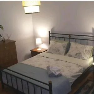 Comfortable Layover From 12 Mins Airport Bed & Breakfast